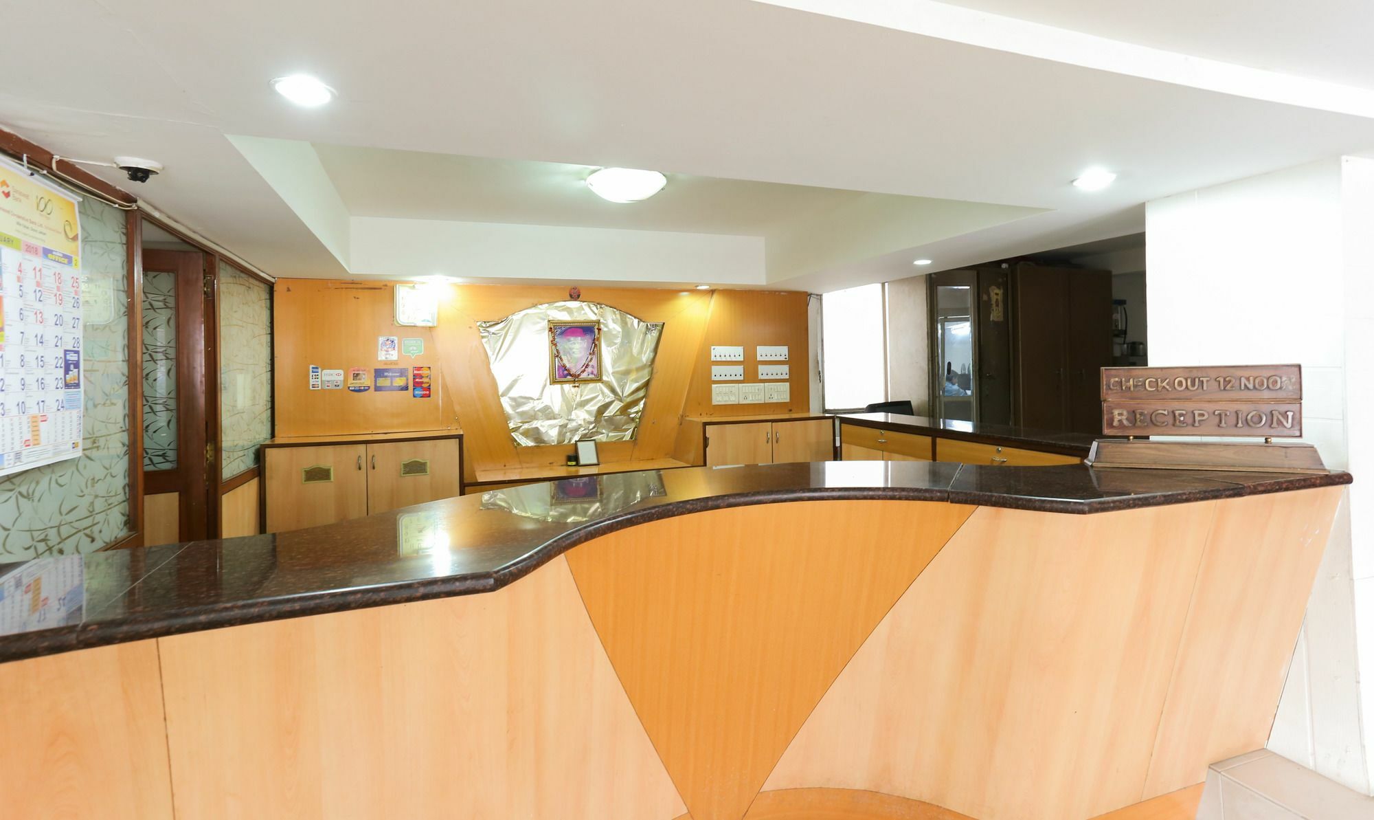 Itsy Hotels Hill View Ex Pune Exterior photo