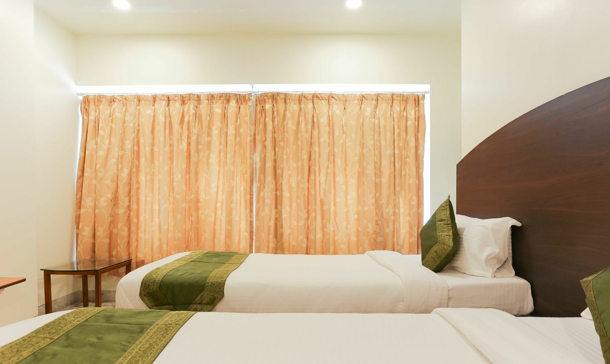Itsy Hotels Hill View Ex Pune Exterior photo